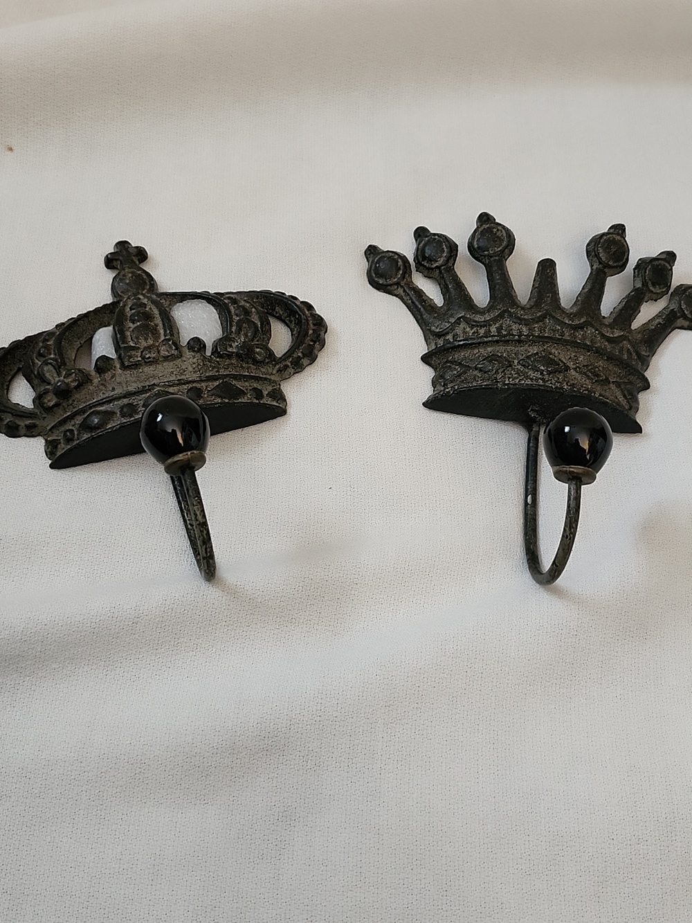 Vintage Set Of  Black Cast Iron Crown Hooks